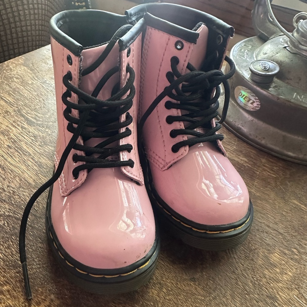 Dr. Martens Kids Pink Boots